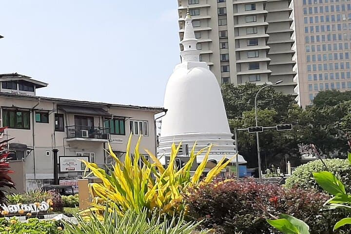 Panoramic Colombo Tuk-Tuk Shore Excursion — Half-Day City Highlights photo 2