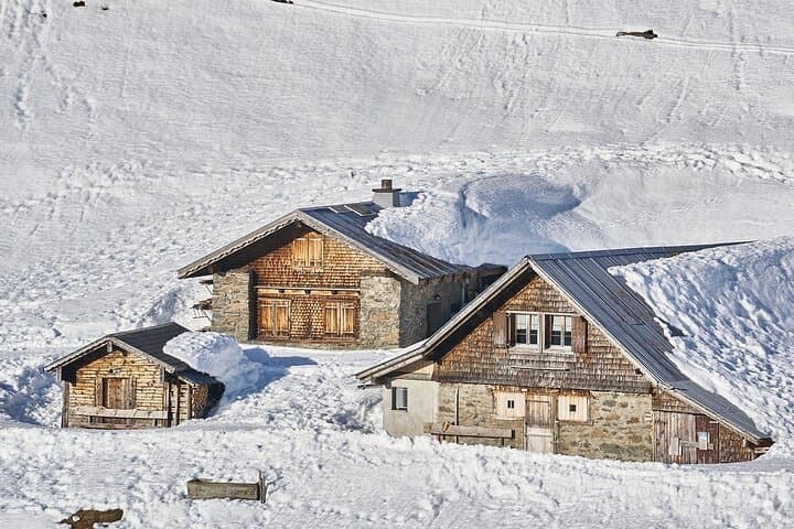 Private Lucerne and Mount Titlis Day Trip from Zurich — Chapel Bridge to Alpine Glaciers photo 4