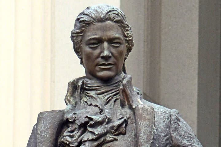 Hamilton Walking Tour — Lower Manhattan History Walk from Trinity Church