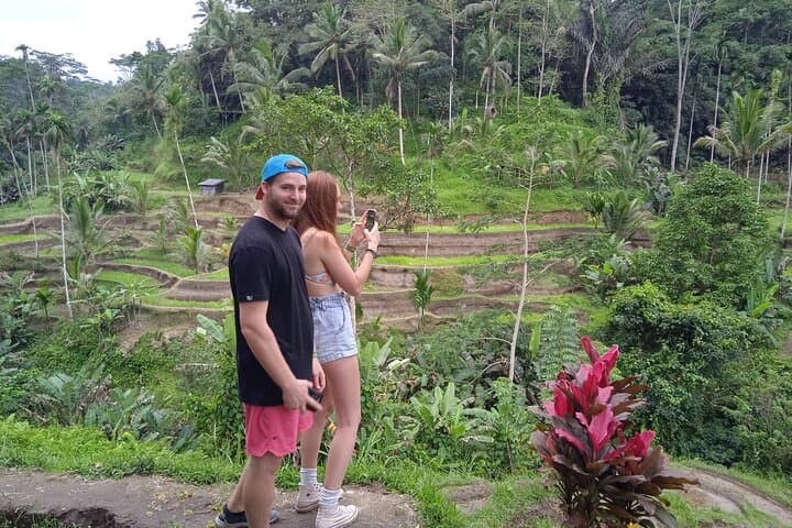 Ubud Temples & Waterfall Private Tour — Tegalalang, Goa Gajah & Suwat photo 2