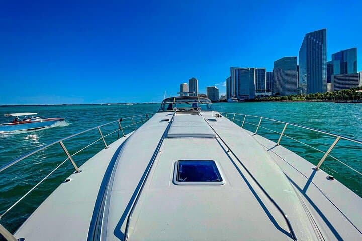 Private 52' Yacht Charter on Biscayne Bay — Miami Day Cruise photo 2