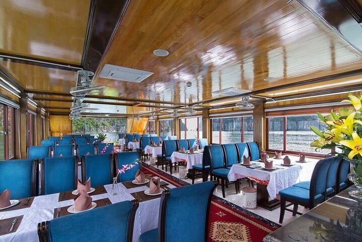 Halong Bay Day Cruise from Hanoi with Private Limousine Transfer photo 4