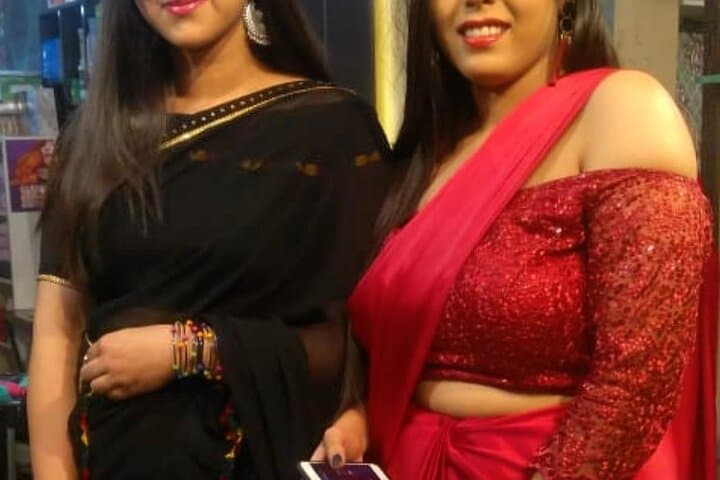 Saree Draping Experience in Delhi: Learn North-Indian Style & Photoshoot photo 5