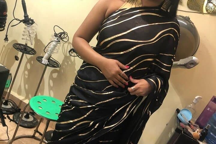 Saree Draping Experience in Delhi: Learn North-Indian Style & Photoshoot photo 4