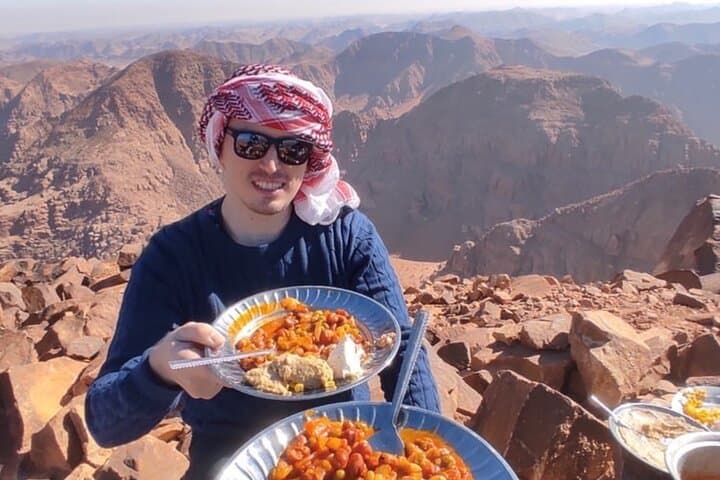 Hike Umm Ad Dami: Climb Jordan’s Highest Desert Peak and Explore Wadi Rum photo 3
