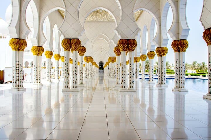 Private Abu Dhabi Full-Day Tour: Sheikh Zayed Grand Mosque, Corniche & Emirates Palace photo 2