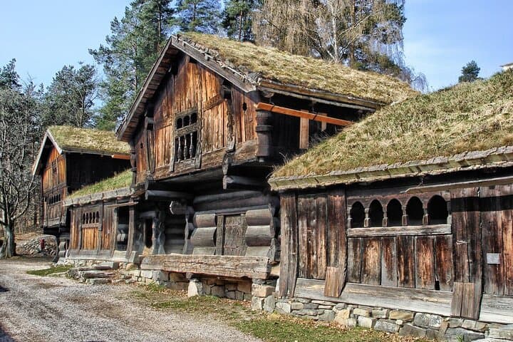 Private Transfer from Drammen to Oslo with 2-Hour Henie Onstad Stop photo 6