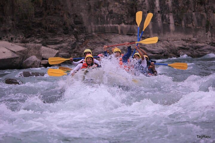 Full-Day Trishuli River Rafting From Kathmandu — Private Car, Guided Whitewater photo 3