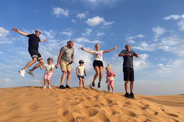 Red Dune Desert Family Experience — Smooth 4WD & Sandboarding near Dubai photo 2