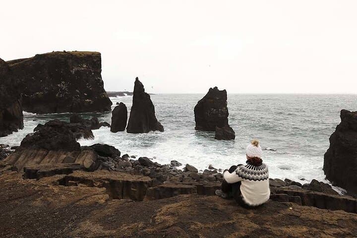 Private Reykjanes Peninsula Guided Tour — Geothermal Fields, Fissures & Blue Lagoon Option photo 4