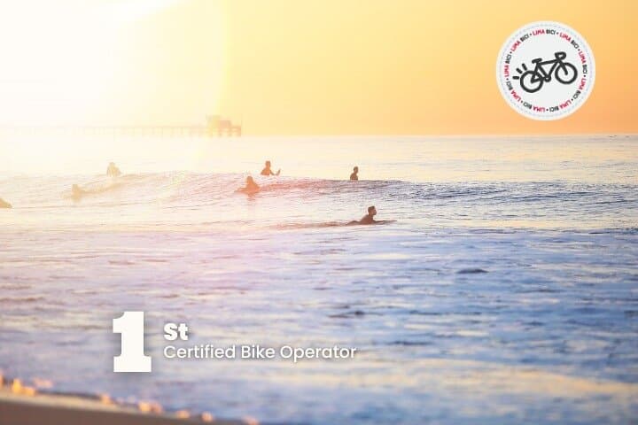 Full-Day Surf Lesson and Bike Rental on Lima’s Pacific Coast