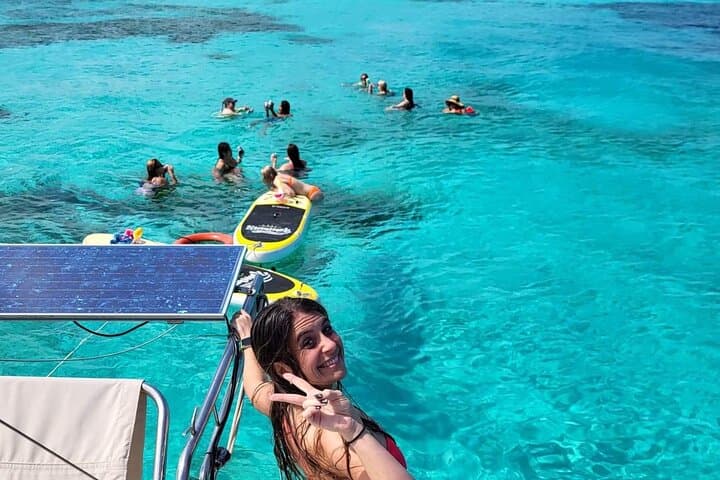 Private Catamaran to Isla Mujeres: Snorkel, Paddleboard & Playa Norte Day Cruise photo 4