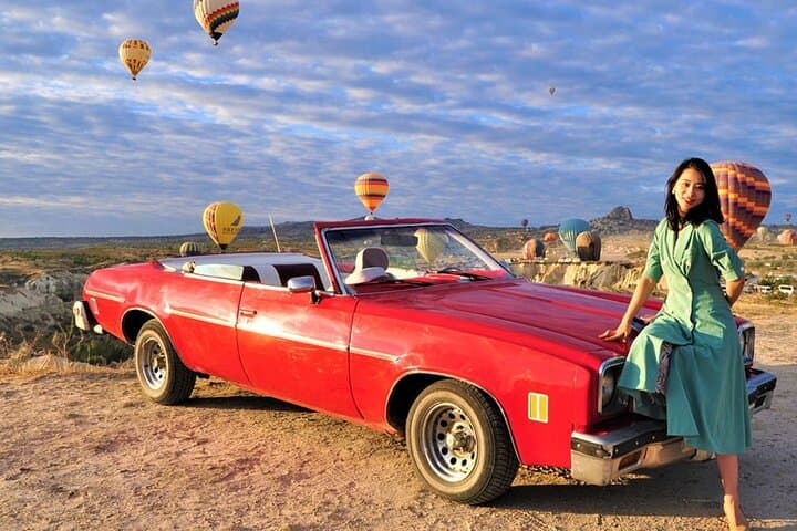 Cappadocia Classic Car Safari: Sunrise, Sunset & Daytime Tour in Göreme photo 3