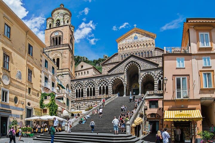 Positano to Amalfi: 90-Minute Private Boat Tour with Snacks & Drinks photo 4