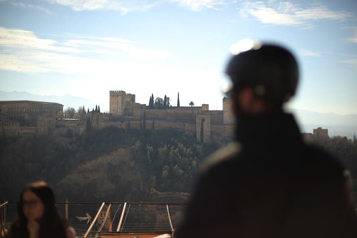 Granada Electric Bike Highlights with Tapas Stops — Albaicín, Sacromonte & Alhambra Views photo 6