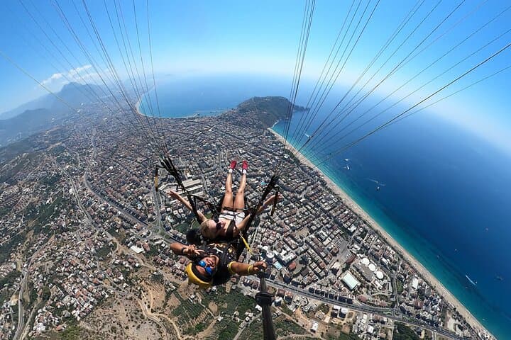 Tandem Paragliding in Alanya: Launch from 700m to Cleopatra Beach photo 6