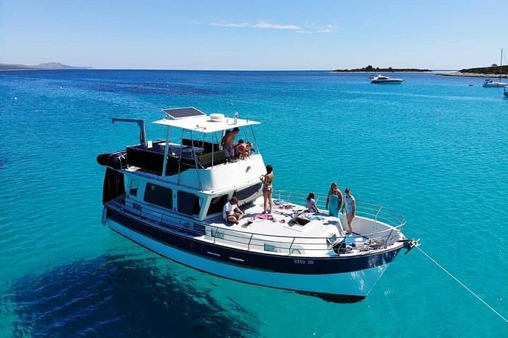 Zadar Archipelago Full-Day Boat Tour to Sakarun Beach, Molat & the Shipwreck photo 1