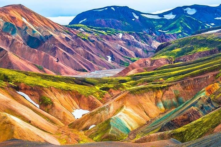 Private Volcanic Landmannalaugar Day Hike and Hot Spring from Reykjavík