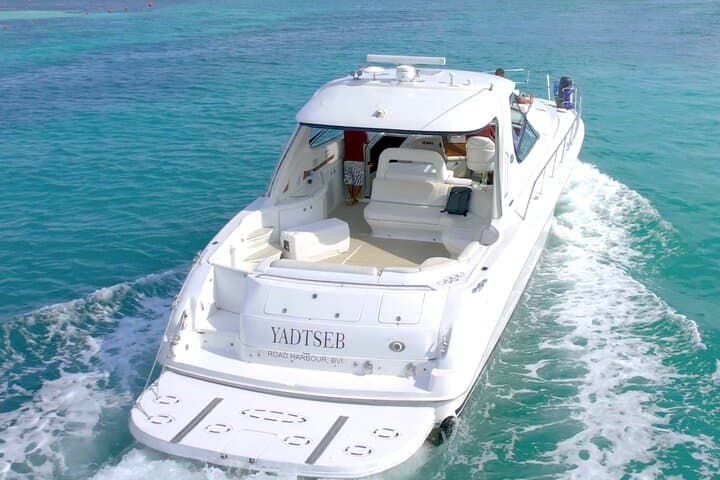 Private 60ft Sea Ray Sundancer Yacht Charter to Isla Mujeres — Cancun Luxury Cruise photo 5
