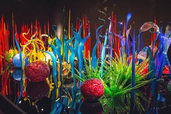 Seattle Day Trip from Vancouver: Pike Place, The Spheres & Space Needle Highlights photo 4
