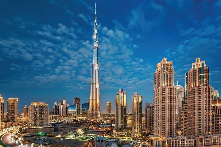 Burj Khalifa 124th Floor Dinner & Observatory — 360° Views and Burj Club Three-Course Meal