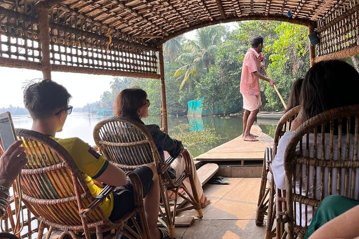 Kochi Backwater Country-Boat Cruise & Fort Kochi Sightseeing — Vaikom Village Experience