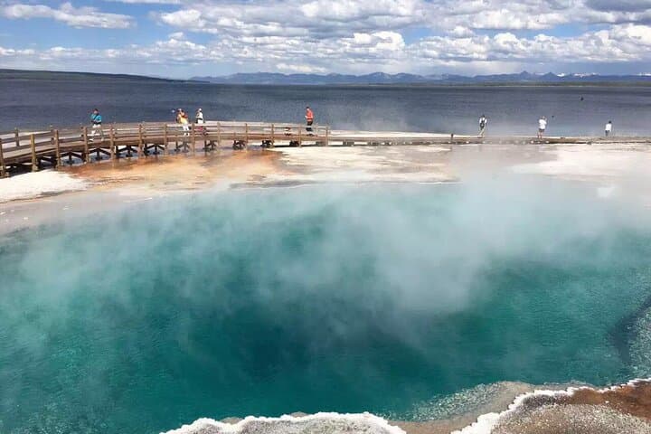 Yellowstone, Grand Teton & Coeur d’Alene: A 5-Day National-Park Road Odyssey from Seattle photo 3
