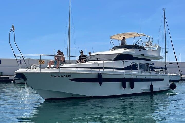 Marbella Private Yacht Cruise: 2-Hour Astondoa Sailing with Snorkeling & Paddleboard photo 4