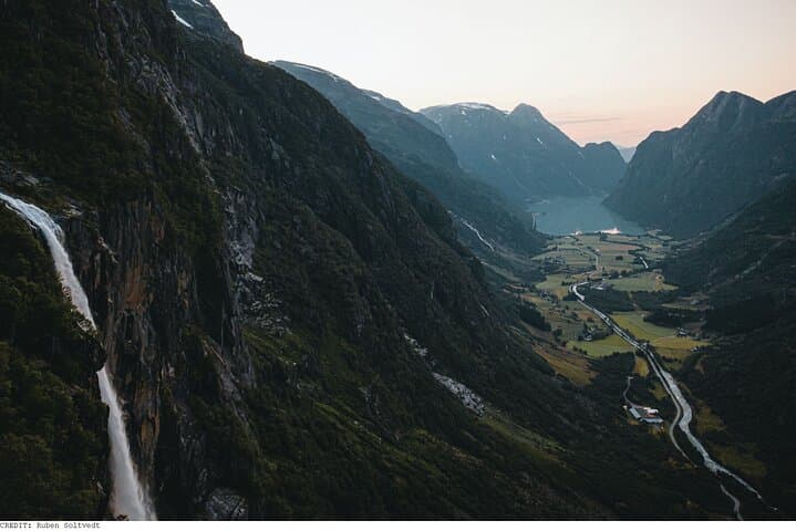 Olden to Briksdal Glacier: 4-Hour Hike Through Olden Valley photo 5