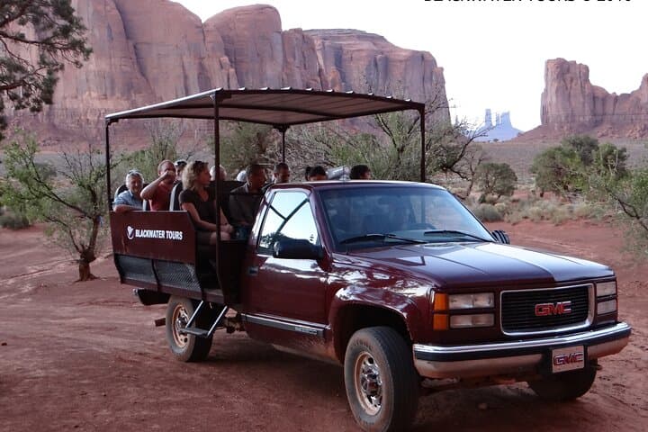 Exploring Monument Valley: A 2.5-Hour Blackwater Tour with Navajo Guides photo 5