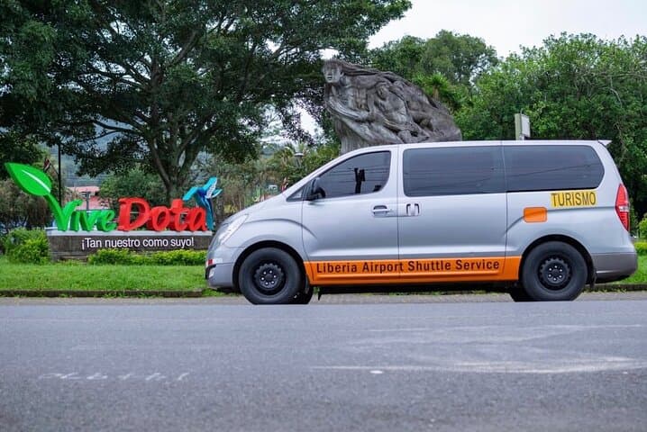 Liberia Airport Shared Shuttle — Reliable Transfers to Guanacaste Hotels photo 4