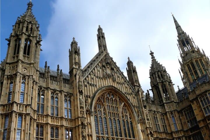 Powerhouse London Private Walking Tour — From Londinium to Modern Power