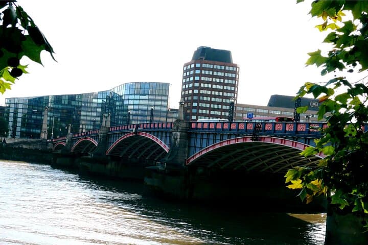 Powerhouse London Private Walking Tour — From Londinium to Modern Power photo 2