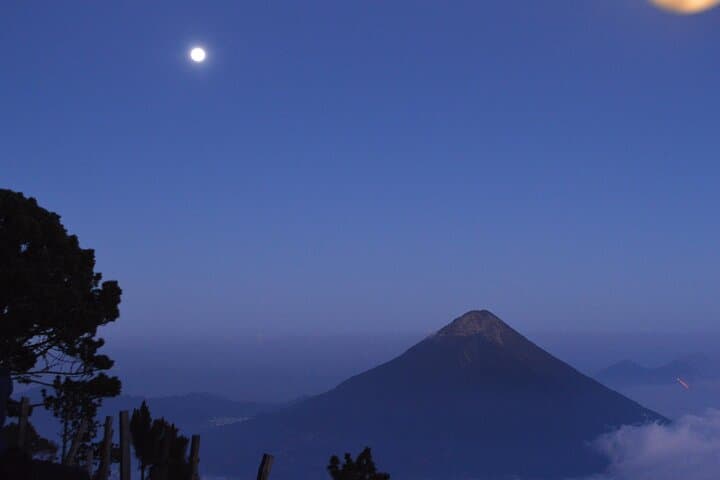 Overnight Acatenango Volcano Trek from Antigua — 2-Day Summit & Sunrise Camp photo 6