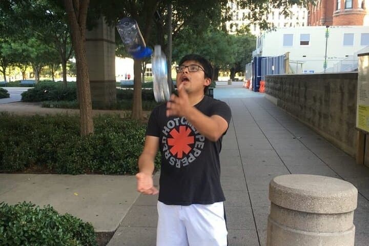 Royal Scavenger Hunt in Davie — Wacky Walks App Adventure photo 5