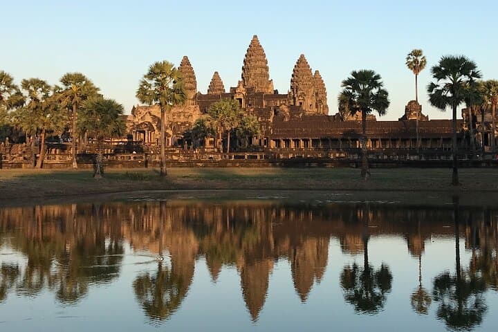 Sunrise at Angkor Wat: 2-Day Private Temples Tour in Siem Reap photo 3