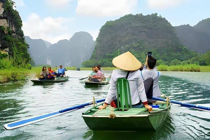 Hoa Lu, Tam Coc & Mua Cave Day Trip from Hanoi — Boat, Bikes and 500 Steps photo 3