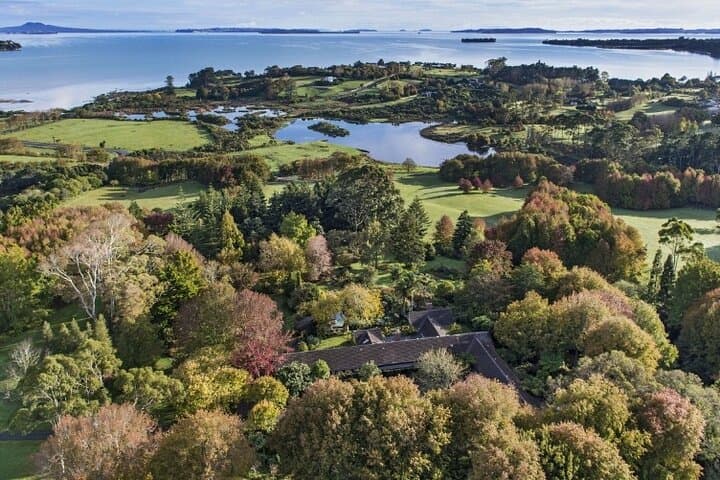 Auckland Nature Tour: Maungawhau, Cornwall Park & Ayrlies Garden Day Trip photo 3