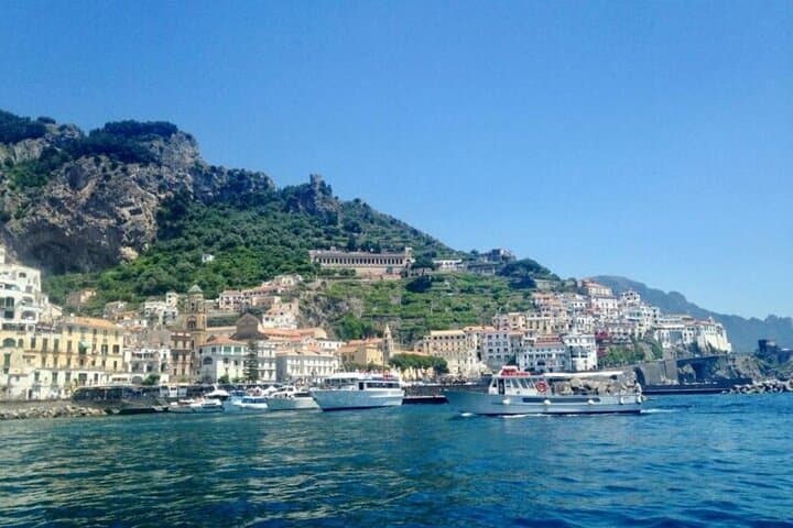 Full-Day Private Yacht Excursion Along the Amalfi Coast from Rome photo 5