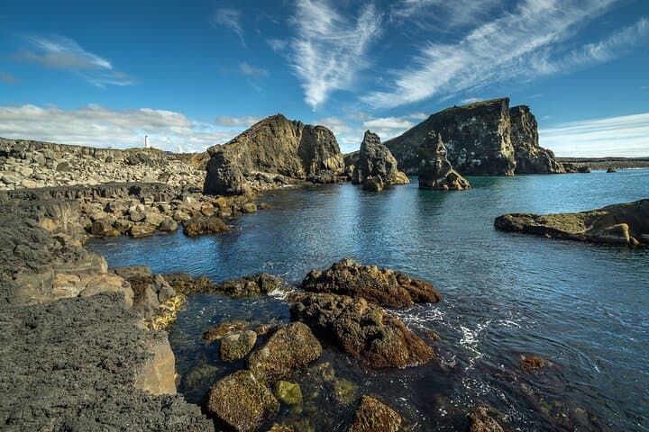 Reykjanes Explorer: Private Airport Transfer and Geothermal Sightseeing photo 5