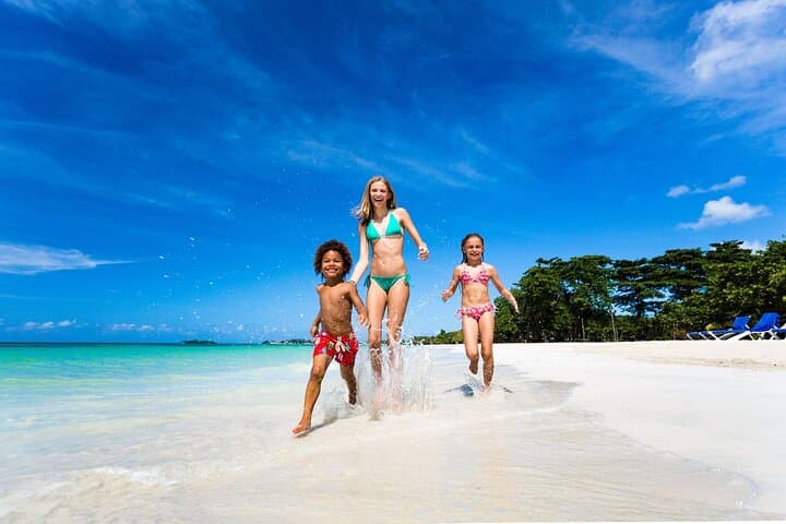 Discover Jamaica's Seven Mile Beach and Rick's Cafe Adventure photo 6