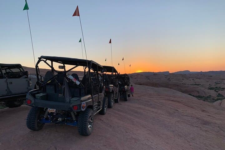 Conquer Moab’s Slickrock: U-Drive Hells Revenge 4x4 Adventure photo 6