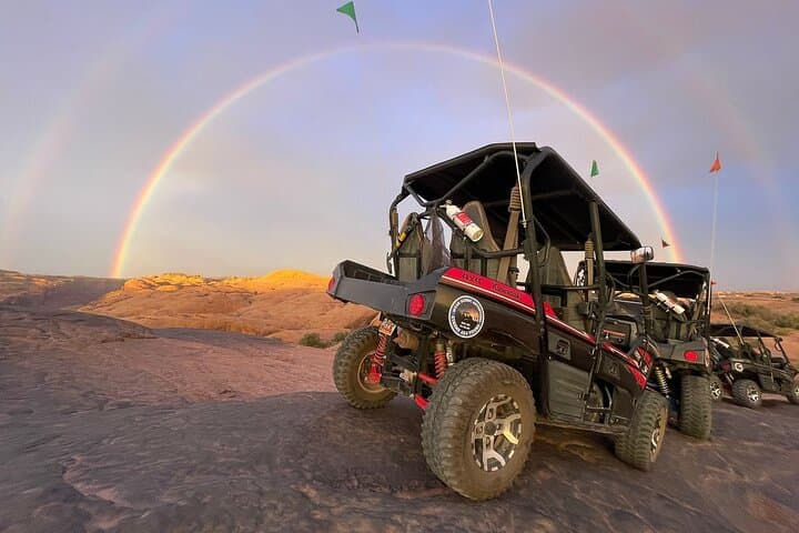 Conquer Moab’s Slickrock: U-Drive Hells Revenge 4x4 Adventure photo 3