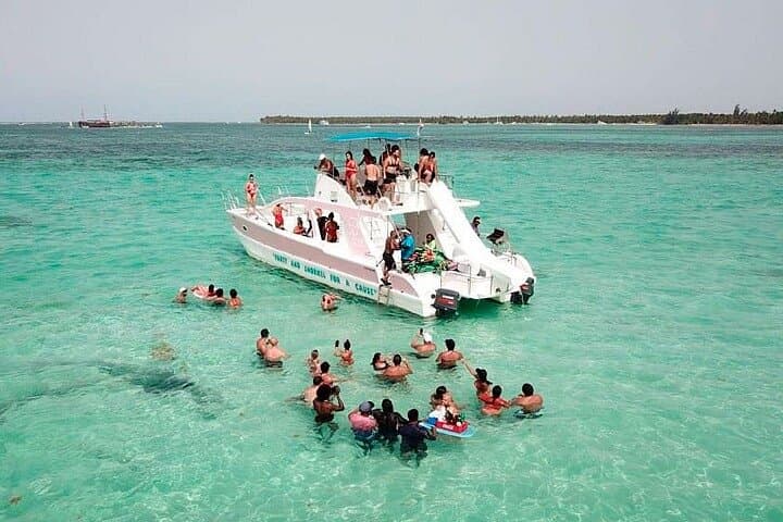 Punta Cana Party Catamaran: Half-Day Snorkel, Natural Pool & Open Bar