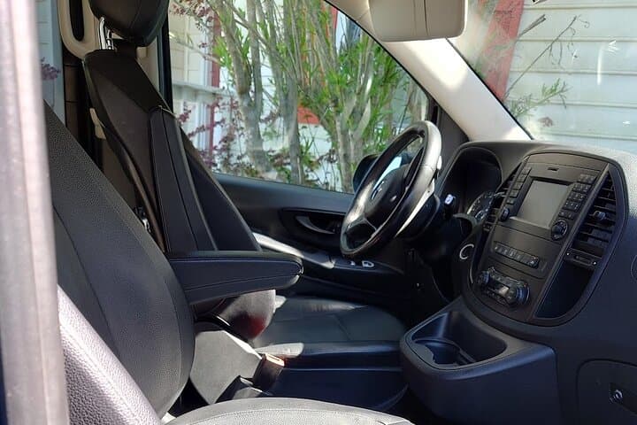 Savannah One-Way Shuttle: SAV Airport to Downtown Private Transfer photo 3