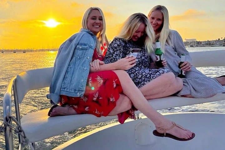 Santa Rosa Sound Island Sightseeing Cruise — Electric Mini‑Yacht Experience photo 2