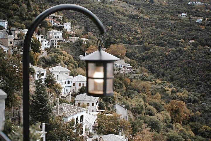 6-Day Private Peloponnese Road Trip: Mycenae, Epidaurus, Delphi & Meteora
