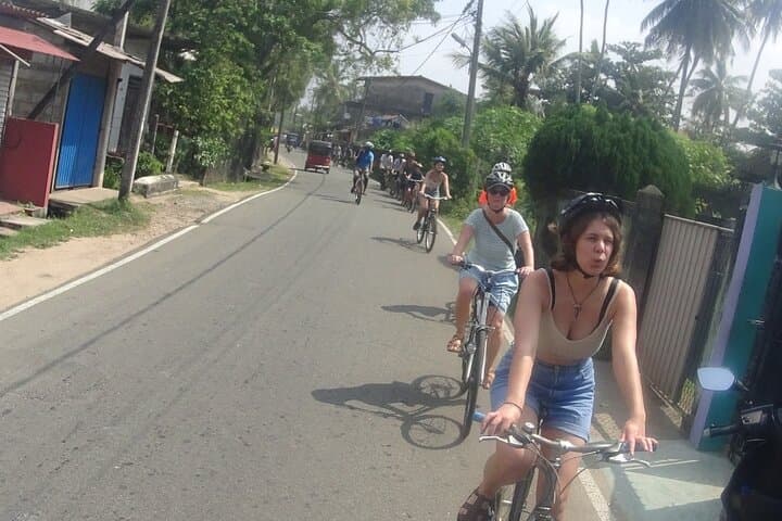 Galle Nature Cycling Trail: Paddy Fields, Cinnamon Forests & Coastal Villages photo 5
