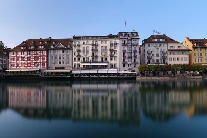 Insta-Worthy Lucerne: 90-Minute Photo Walk with a Local photo 6