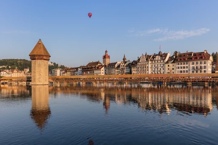 Lucerne Art & Culture Walking Tour with a Local Guide photo 3